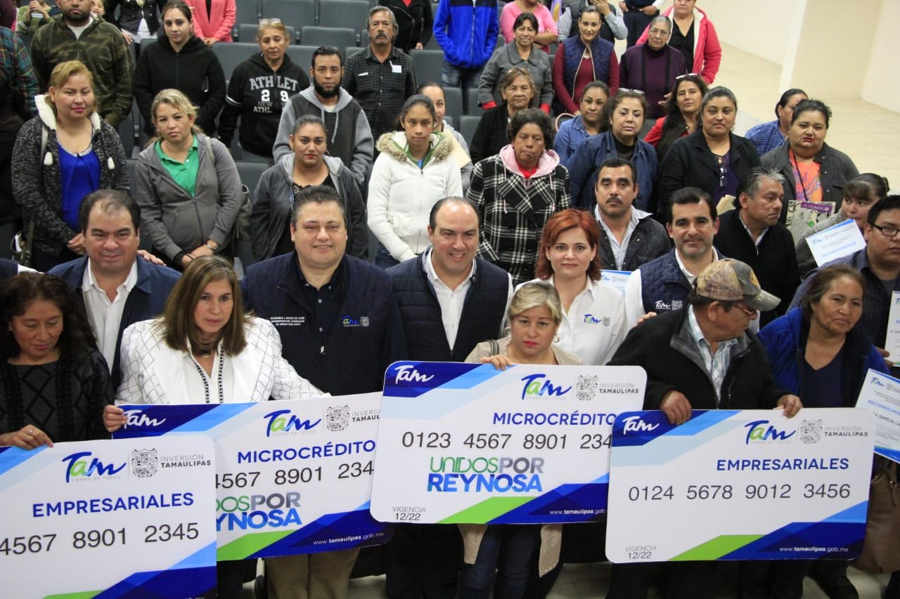 SDE-002-2019.-Consolida Tamaulipas convenio con empresarios y entrega financiamiento (2)