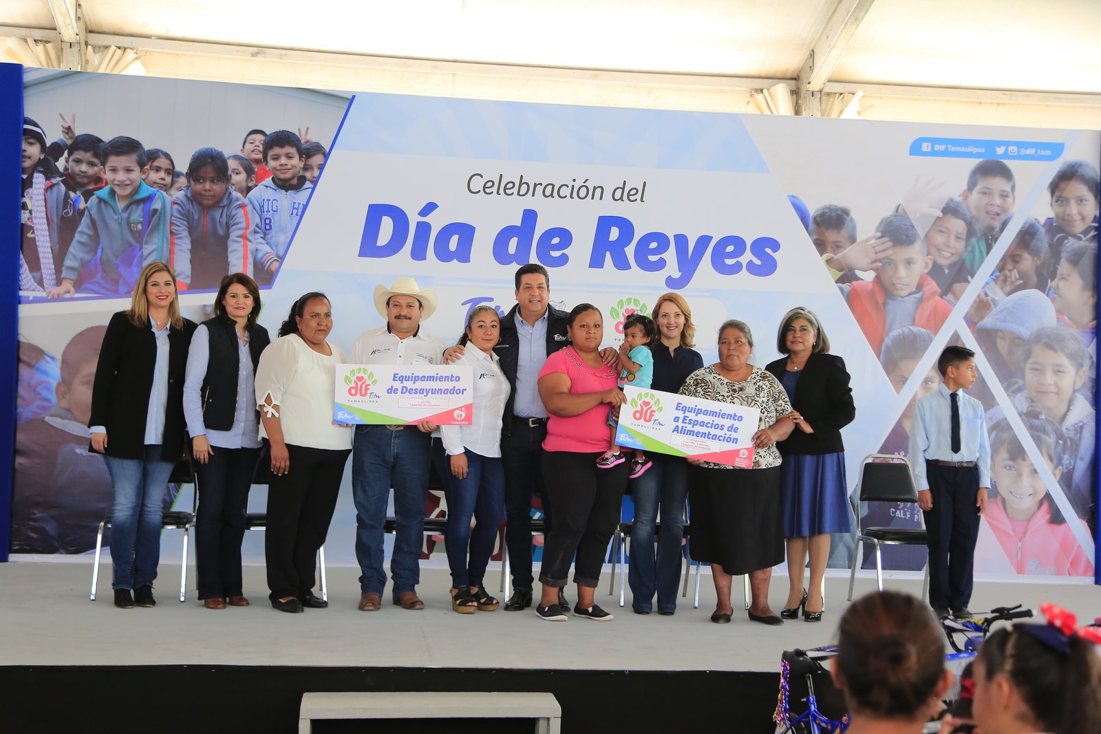 TAM-006-2019.-Festeja Gobernador y Presidenta DIF Tamaulipas, Día de Reyes a la niñez de Jaumave (4)