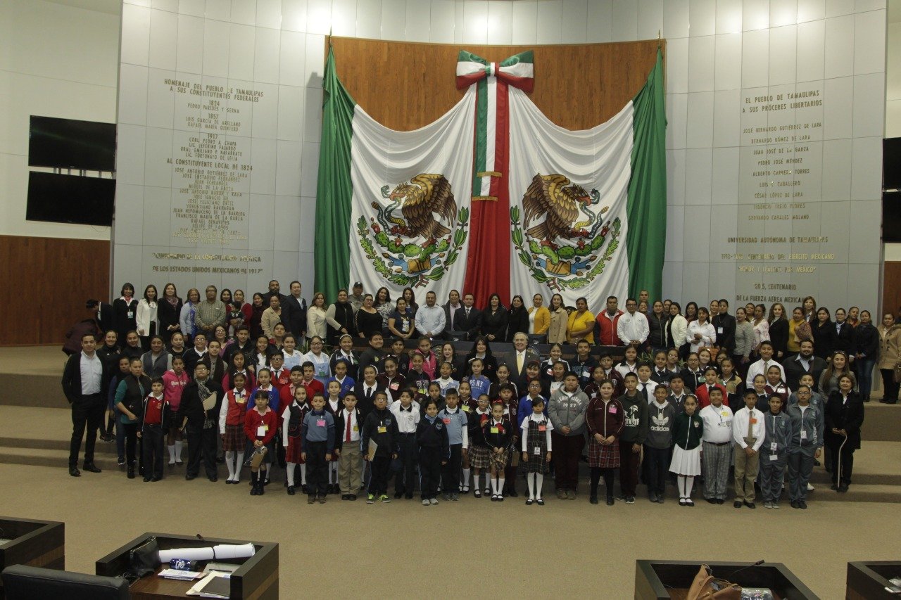 DIF-027-2019.-Rinden protesta integrantes de la Red Estatal de Niños Difusores (7)