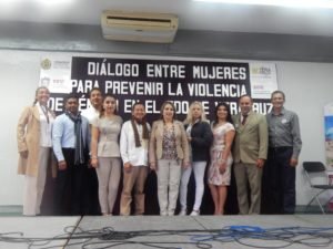 DIÁLOGOS ENTRE MUJERES (2)