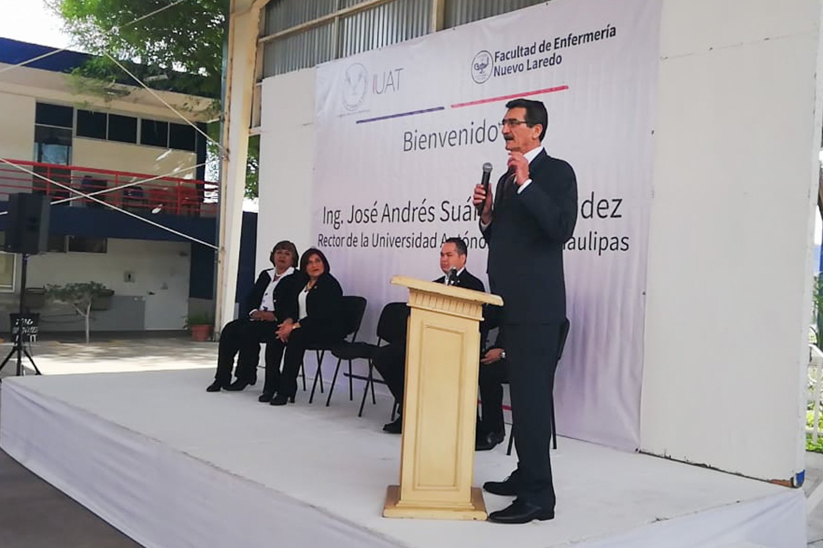 Foto 3 Enfermeriìa-UAT en Nuevo Laredo