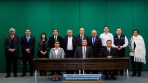 Foto 3 Firma de Convenio