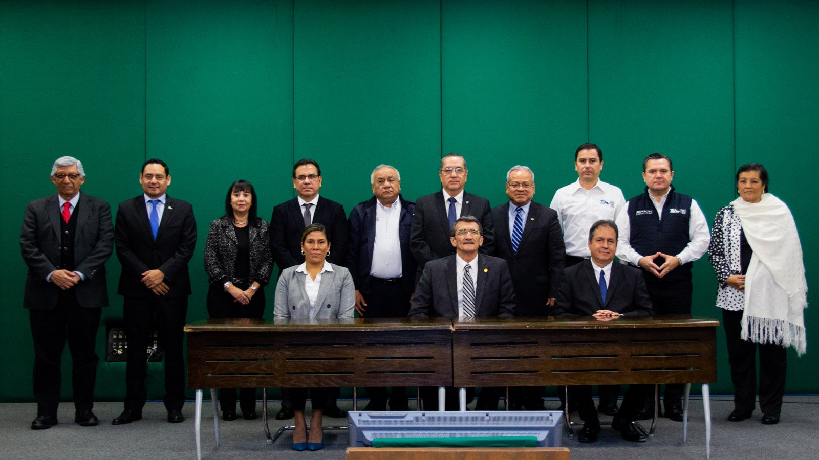 Foto 3 Firma de Convenio