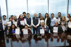 STR-013-2019.-Consolidan generación de empleo, con la entrega de 27 Actas de Bienes en Propiedad (4)