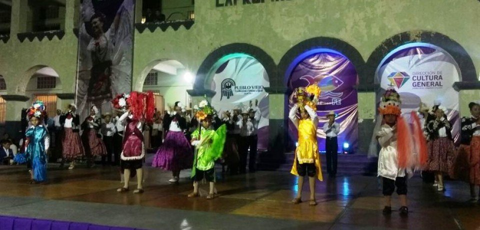 Con-saldo-blanco-finaliza-el-Mitote-Folklór-2-960x460