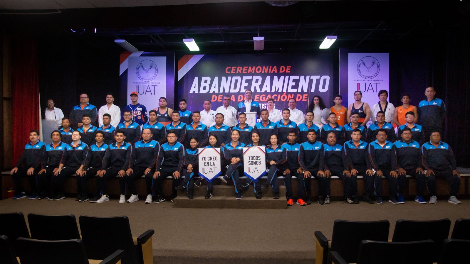 Foto 1 deportistas de la UAT
