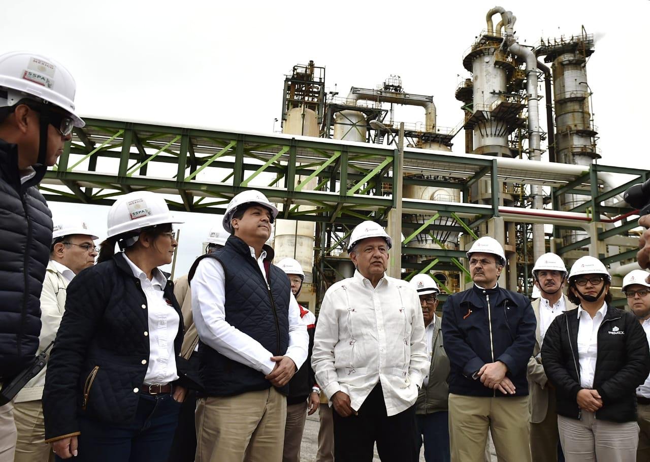 TAM-072-2019.-Realizan Presidente de la República y Gobernador recorrido en Refinería de Ciudad Madero (2)