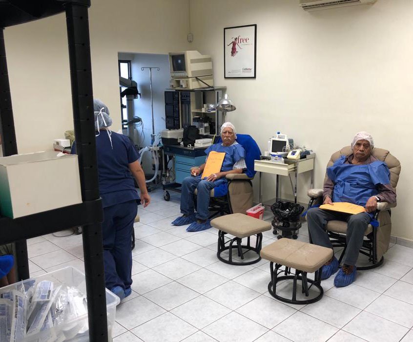 SBS-010-2019.-Sebien, Sistema DIF y Club Rotario beneficia a personas con cataratas (1)