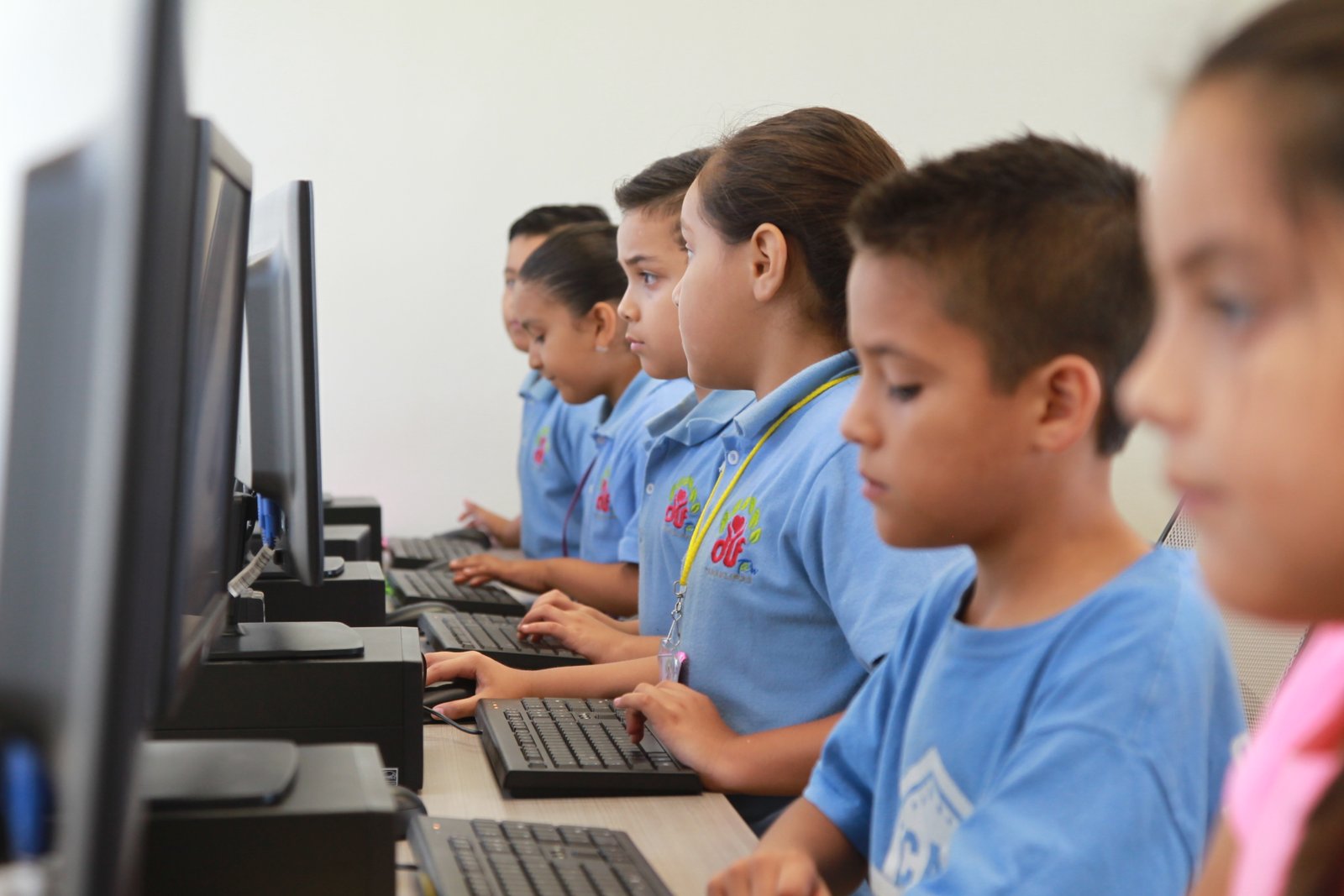 DIF-075-2019.-Ofrece CECUDI cursos de verano a niñas y niños tamaulipecos (6)