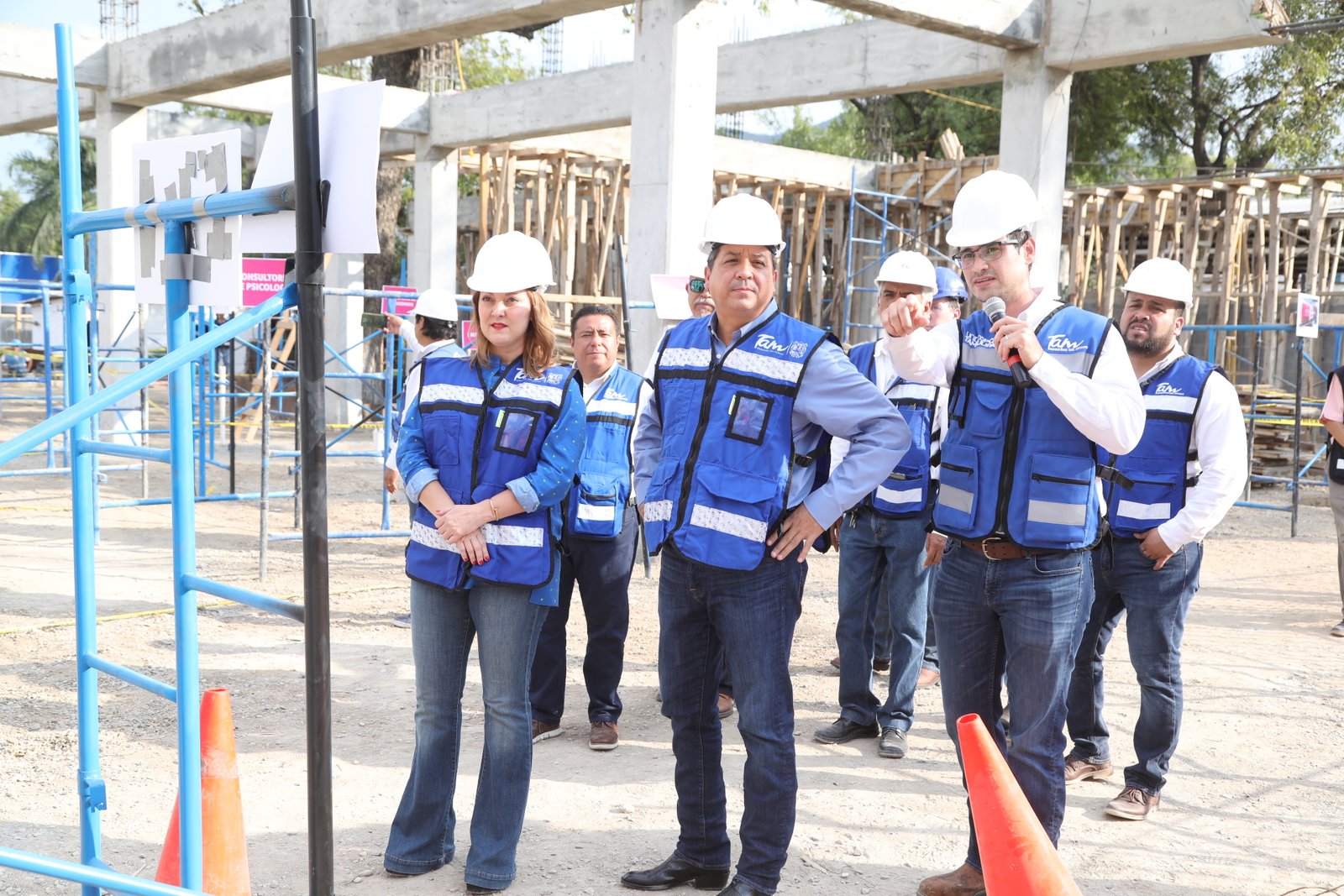 TAM-126-2019.-Realizan Gobernador y Presidenta del DIF supervisión de nuevo edificio de atención (4)