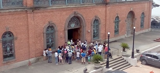 thumbnail_TURISTAS-NACIONALES