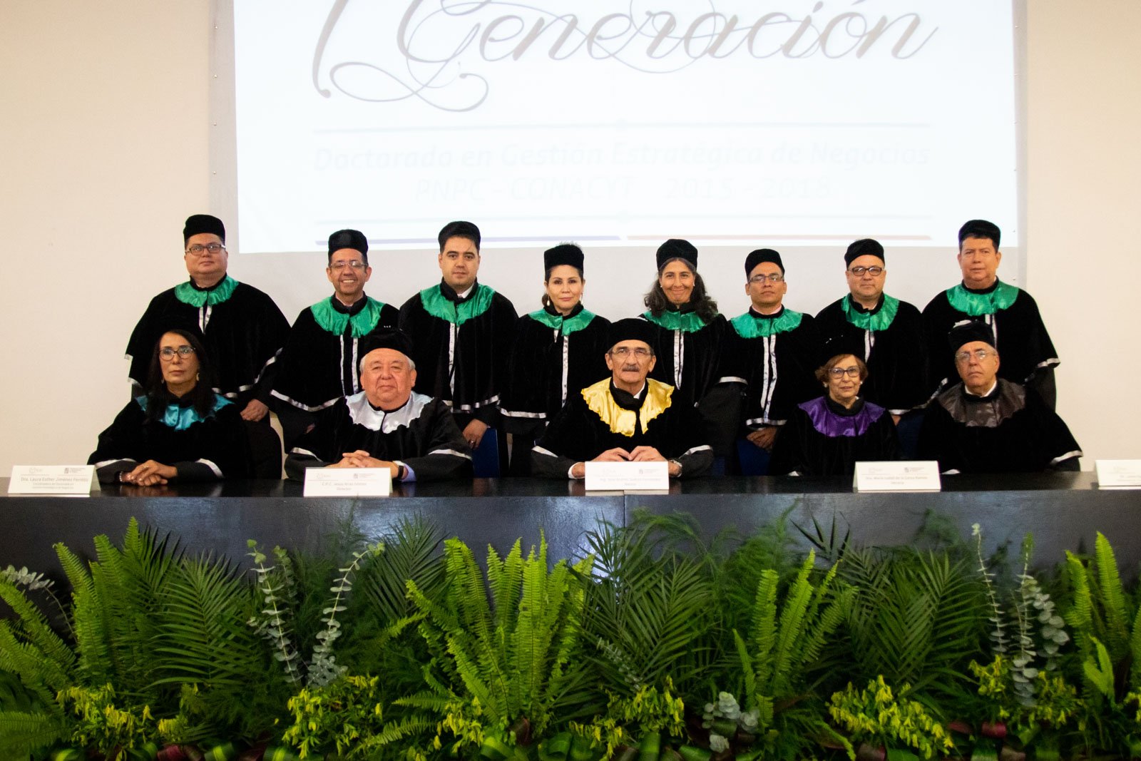 Foto 3 Egresados de Doctorado