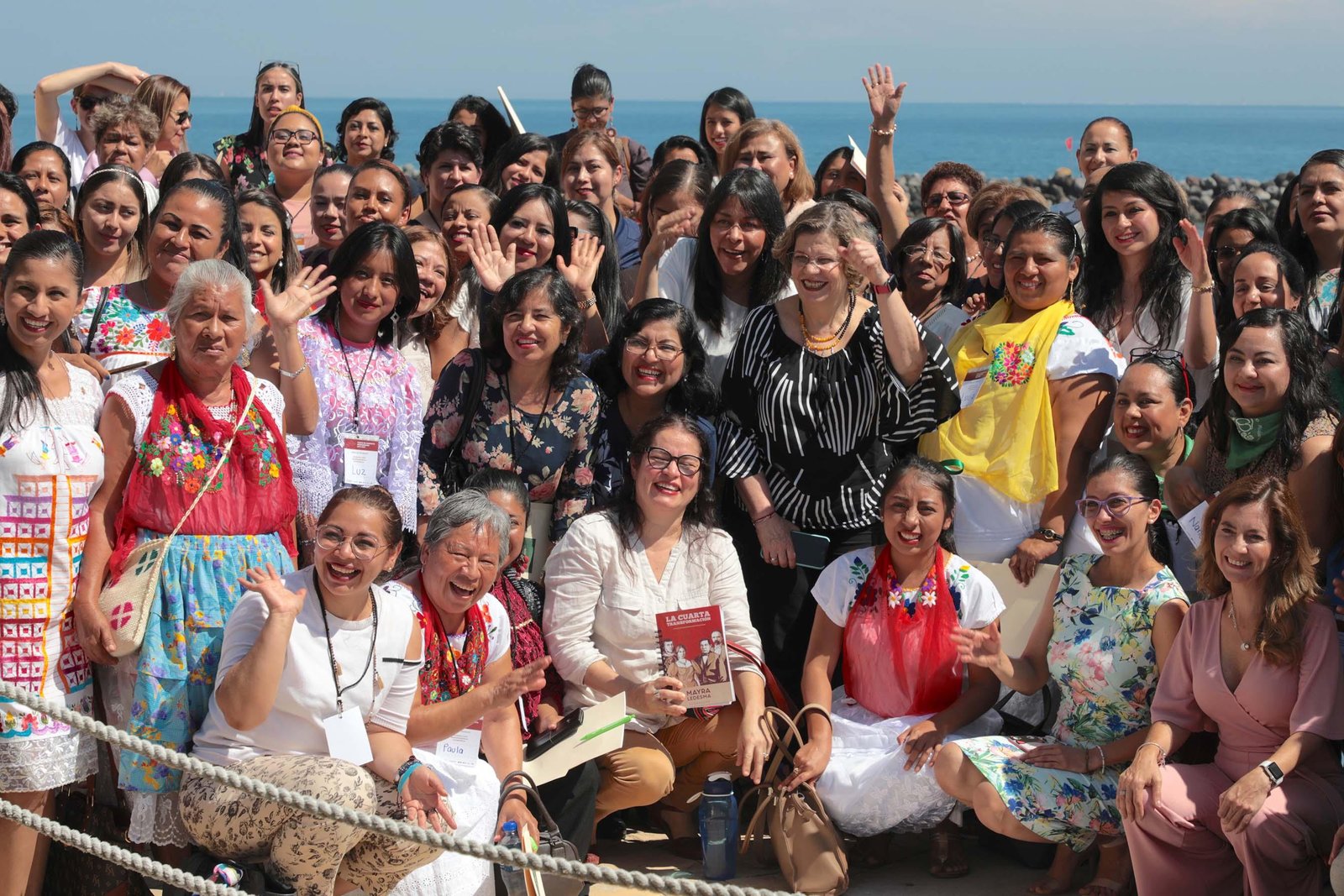 MUJERES POR LA TRANSFORMACIÓN (3)