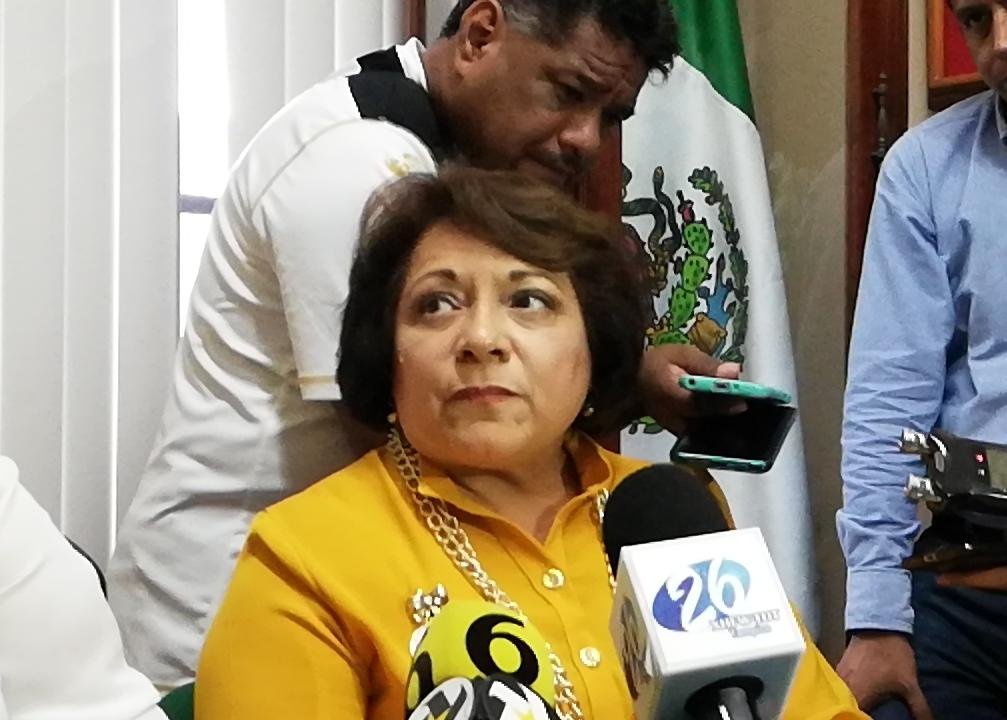 Ahogan impuestos y pago de permisos al sector comercial; hay 50 negocios a punto de la quiebra