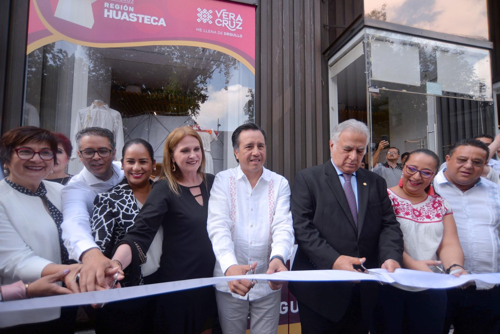 Presenta gobernador Cuitláhuac García oferta turística de Veracruz para 2020