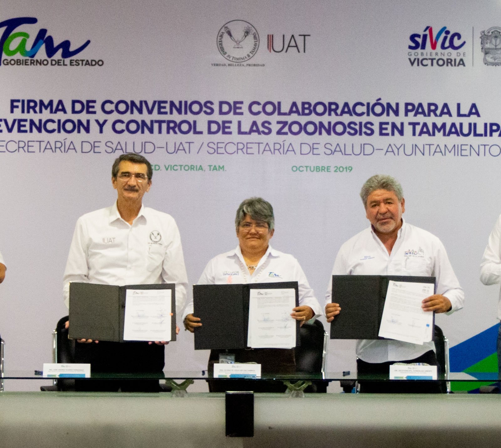 Refrenda UAT vínculos para la prevención y control de rabia