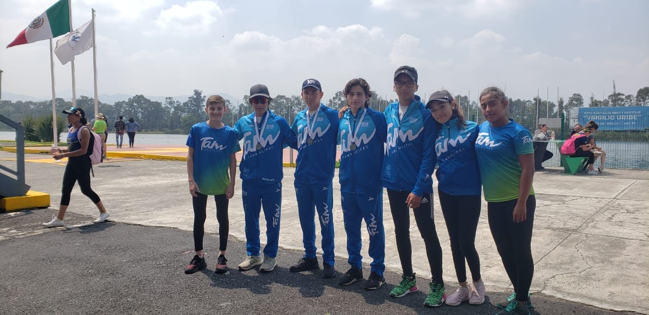 IDE-105-2019.-Atletas de canotaje registran destacada actuación en la Copa Federación (2)