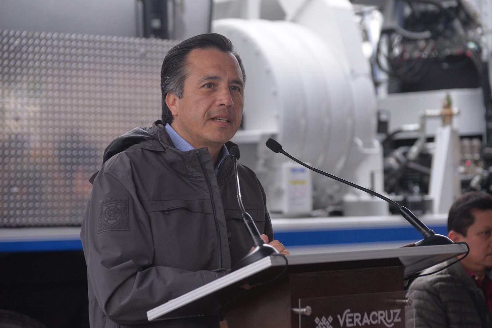 BANDERAZO ''VACTORS'' (4)