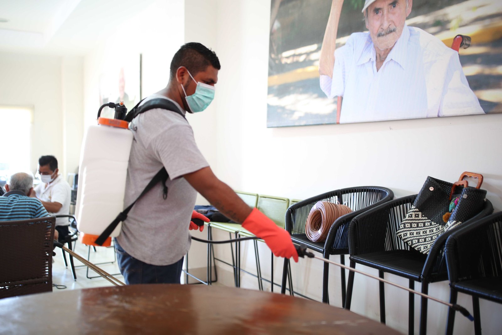 DIF-024-2020.-Fueron desinfectados centros asistenciales del DIF Tamaulipas (9)