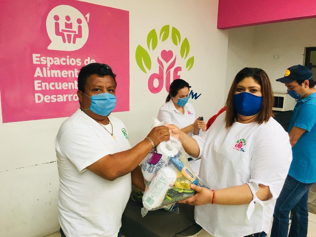 1PHOTO-2020-04-17-12-37-08