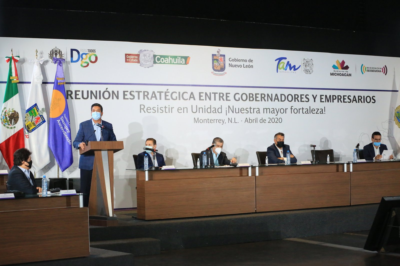 TAM-074-2020.-Gobiernos y Empresarios de Tamaulipas, NL, Coahuila, Durango y Michoacán hacen frente común ante COVID-19 (1)