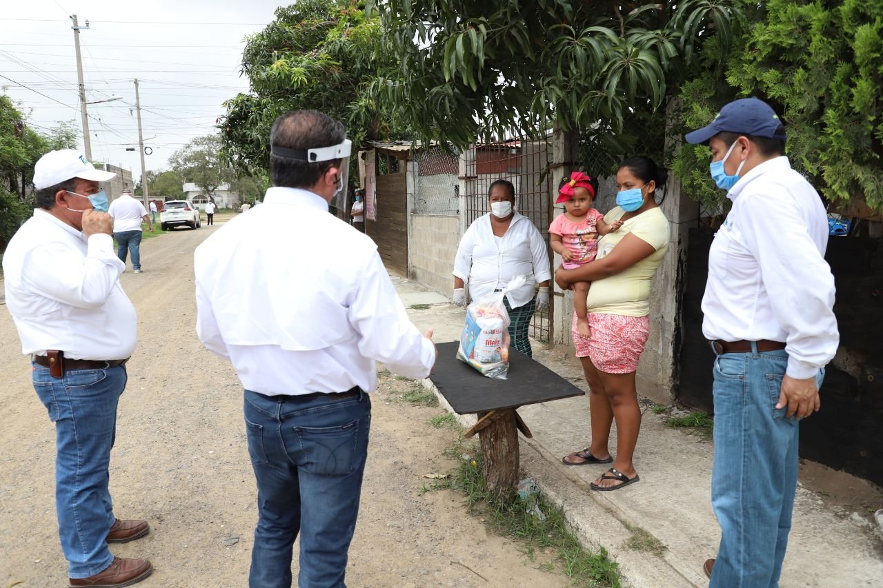 SBS-016-2020.-Entrega de apoyos alimentarios extraordinarios continúa en Altamira (4)