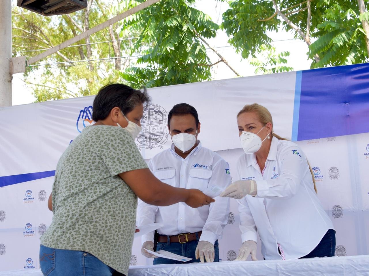 2WhatsApp Image 2020-06-10 at 14.39.00