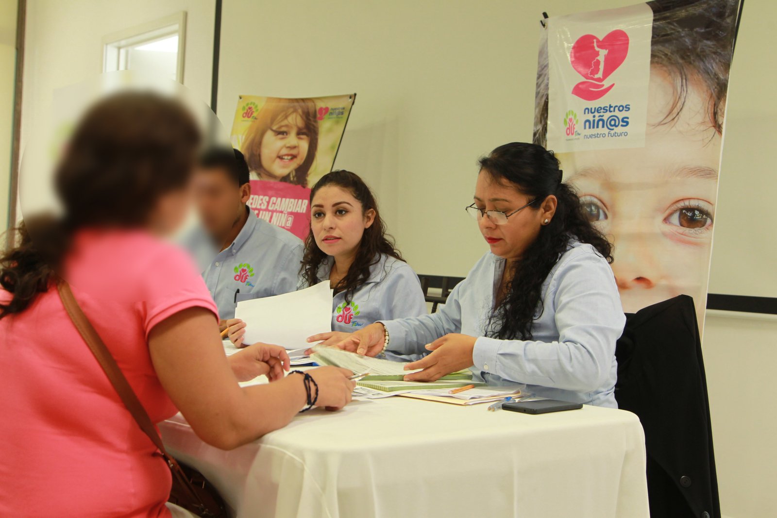 DIF-046-2020.-Entrega DIF Tamaulipas becas, bonos económicos y ayuda alimentaria a beneficiarios de Nuestros Niños, Nuestro Futuro. (6)