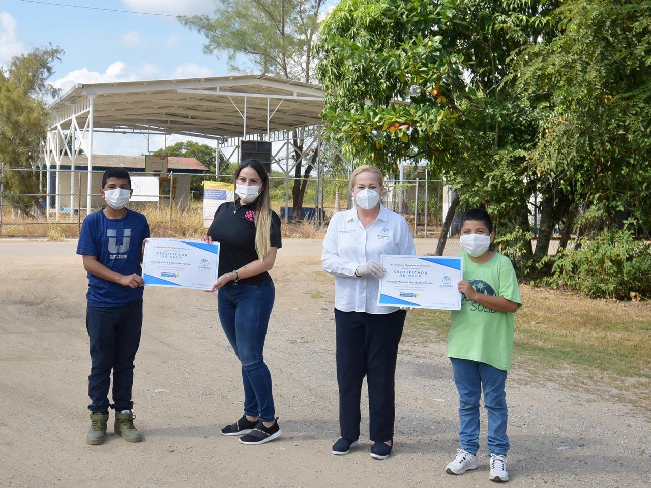 6WhatsApp Image 2020-09-26 at 14.42.51