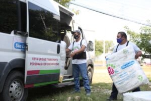 DIF-079-2020.-Más de mil 600 personas con discapacidad reciben su dotación Sin Límites del DIF Tamaulipas (5)