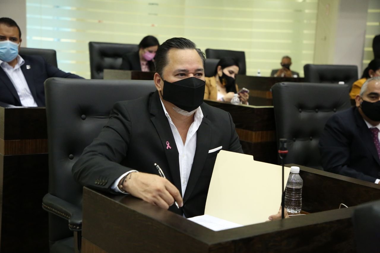 Diputado Alberto Lara