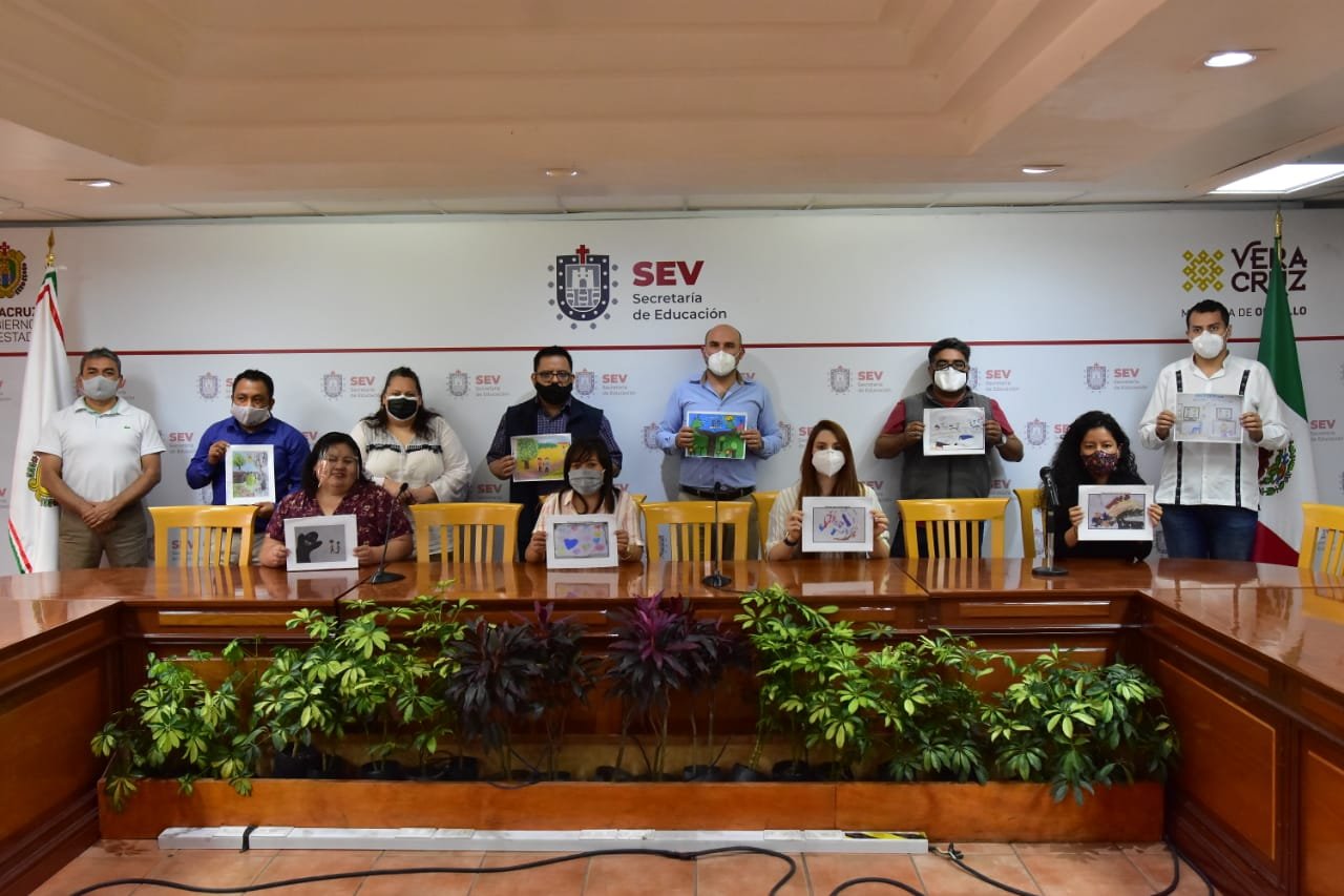 SELECCIONAN DIBUJOS ''VIGILANTES DE LA HOENSTIDAD'' (2)