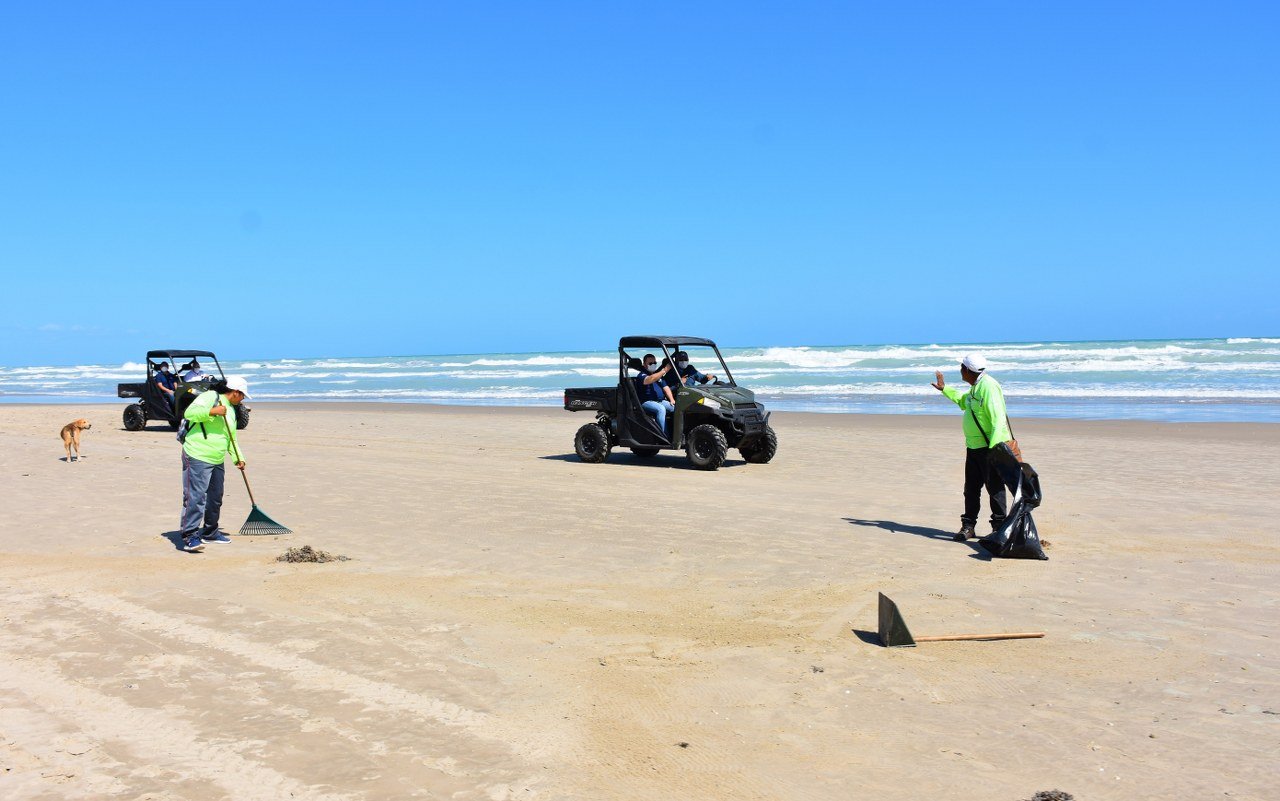STU-104-2020.-Incrementa playa Miramar su afluencia, resguardando la salud de sus visitantes (4)
