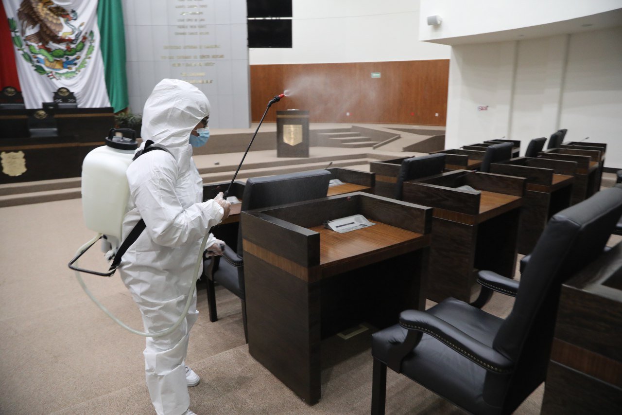 desinfectan congreso