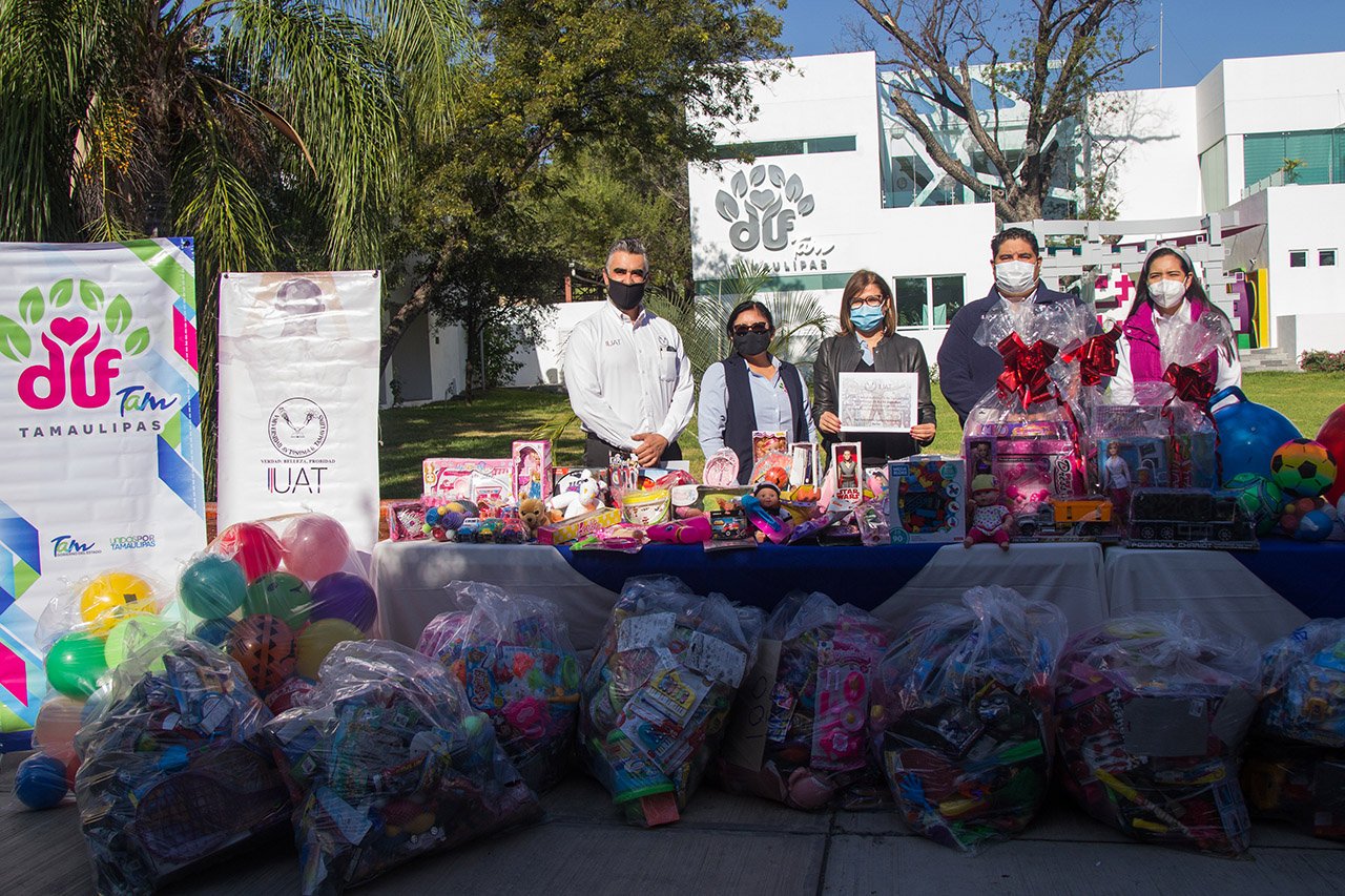 foto 1 juguetes DIF 04 12 2020