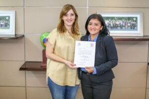 DIF-024-2021.-Mariana Gómez hace entrega de nombramiento a la nueva Directora General del DIF Tamaulipas