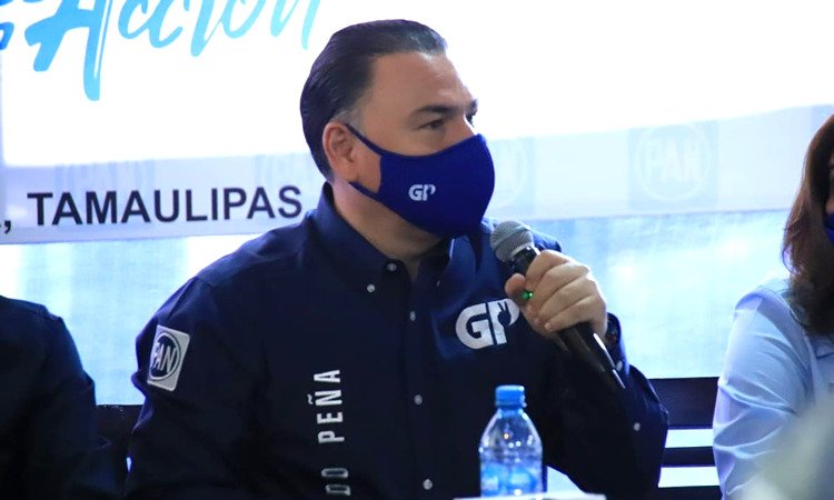 GERARDO PEÑA FLORES...!!!