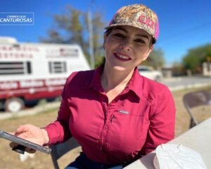 CARMEN LILIA CANTUROSAS 22...