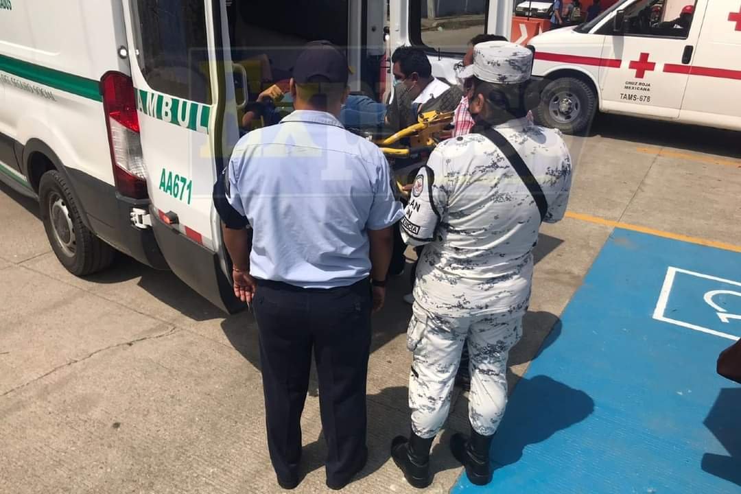 mujer con 2 vacunas covid altamira