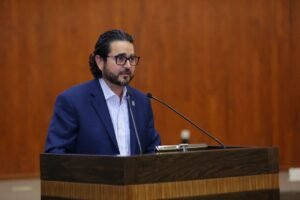 Dip. Javier Alberto Garza Faz