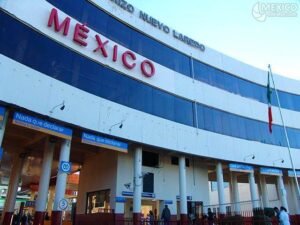 ADUANA DE NUEVO LAREDO...