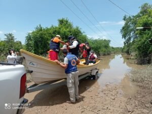 TAM-119-2021.-Protección Civil Tamaulipas cumple misión en Veracruz luego de afectaciones por lluvias. (6)