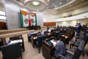 photo5091324859576855279