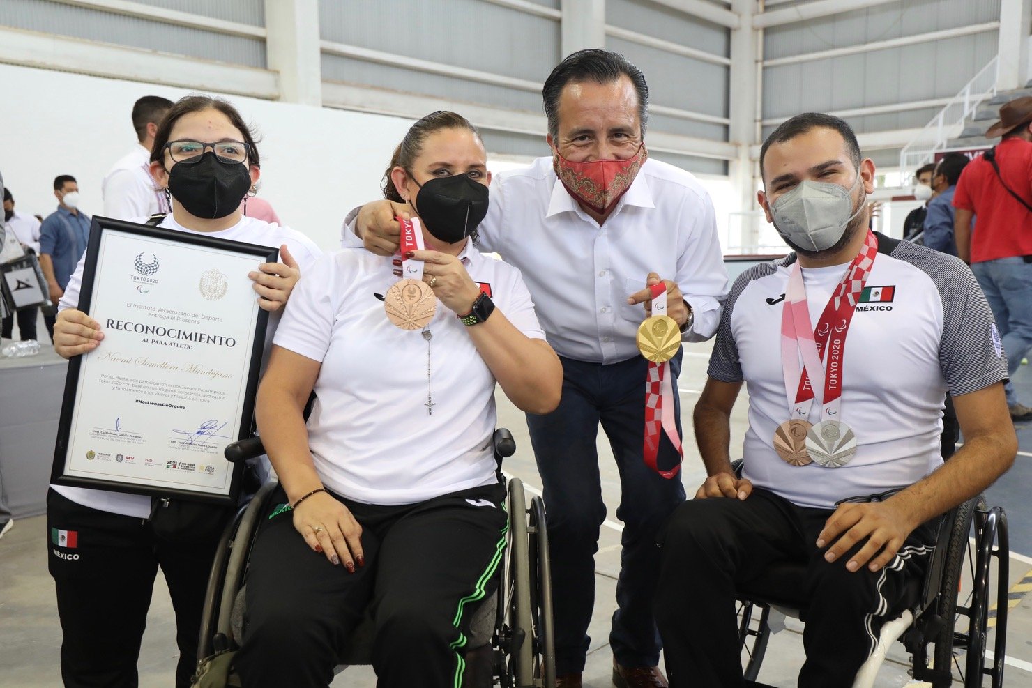 RECONOCIMIENTO A DEPORTISTAS (1)