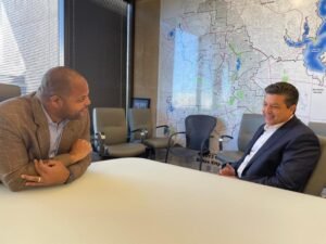 TAM-151-2021.-Gobernador de Tamaulipas sostiene reunión de trabajo en Dallas, Texas (3)