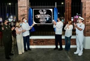 TAM-157-2021.-Con estrictos protocolos sanitarios, Gobernador Francisco García Cabeza de Vaca inaugura Feria Tam Sur 2021 (2)
