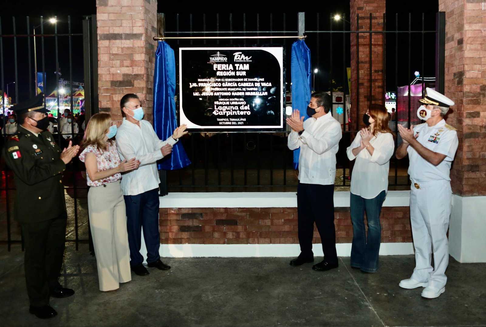 TAM-157-2021.-Con estrictos protocolos sanitarios, Gobernador Francisco García Cabeza de Vaca inaugura Feria Tam Sur 2021 (2)