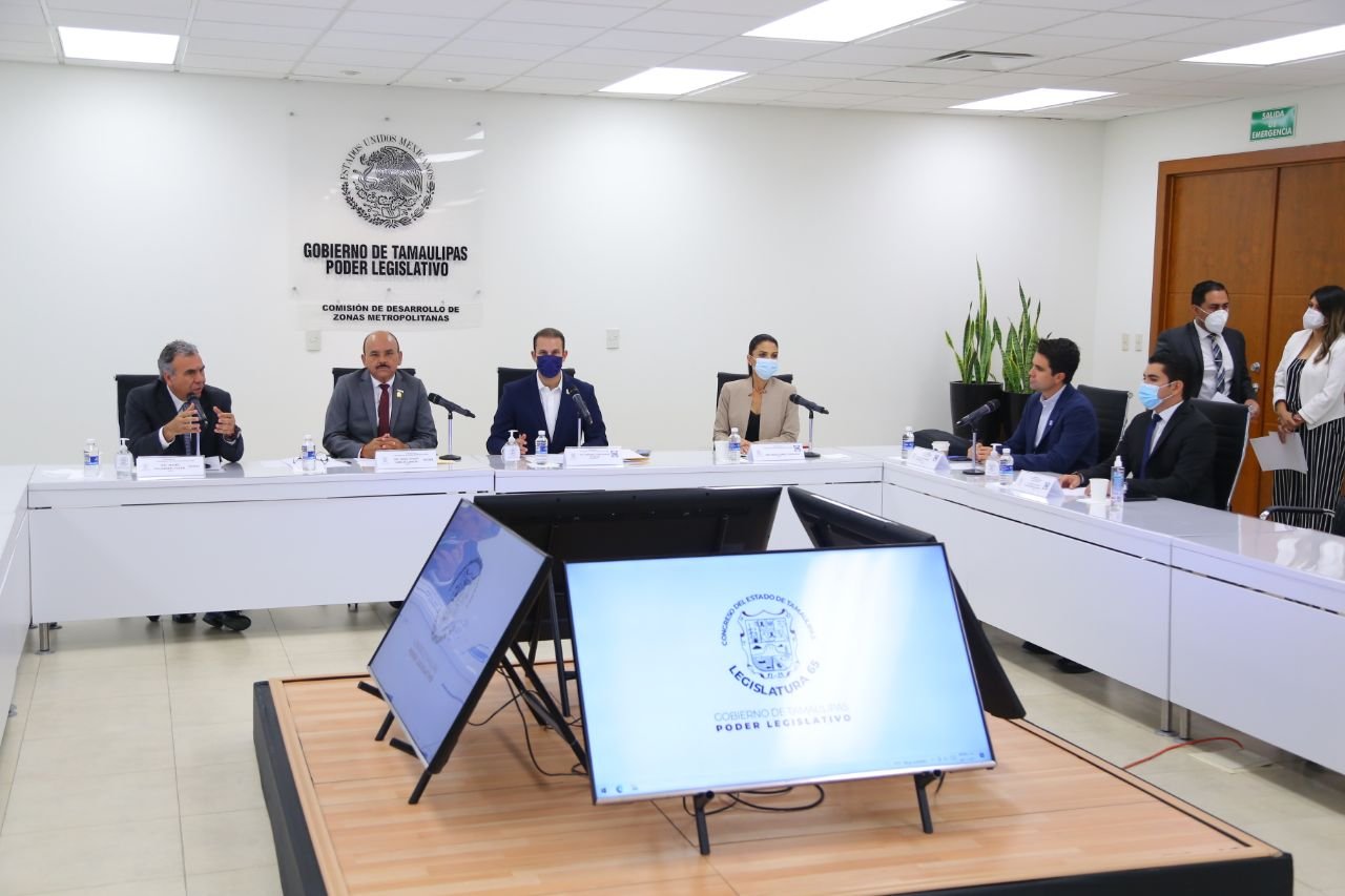 Com Zonas Metropolitanas