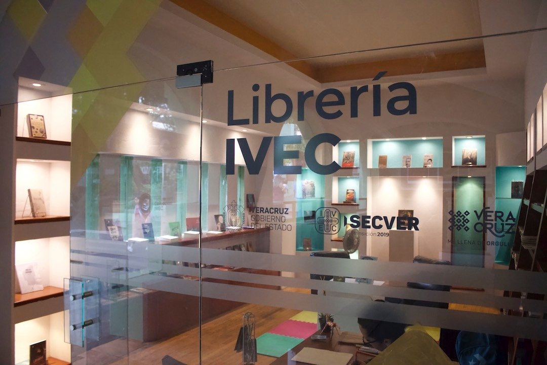 LIBRERÍA IVEC (1)