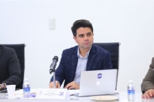 Dip. Carlos Fernández